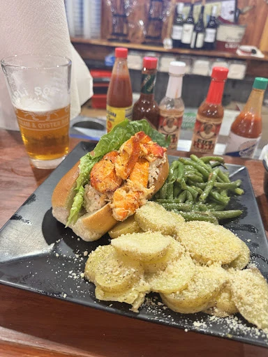 Simply Seafood Market & Oyster Bar photo 7